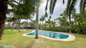 Apartamento en venta en Las Mimosas, Marbella - Puerto Banus