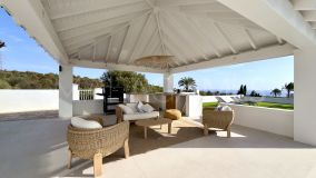 House for sale in Elviria, Marbella East