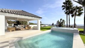 House for sale in Elviria, Marbella East