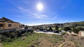 Residential Plot for sale in Estepona, 260,000 €