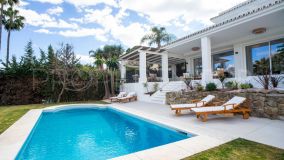 Nueva Andalucia 5 bedrooms villa for sale