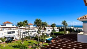 Town house for sale in Estepona with 5 bedrooms