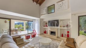 Villa zu verkaufen in Los Arqueros, Benahavis