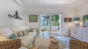 Town House for sale in Cabopino, Marbella East