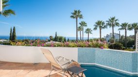 Lägenhet for sale in Jardines Colgantes, Marbella Golden Mile
