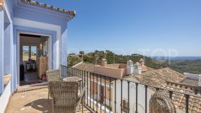 Spacious Corner Townhouse with Scenic Views and Plunge Pool for Sale in Monte Mayor, Benahavis