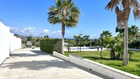 Finca for sale in Estepona