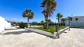 Finca for sale in Estepona