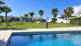 Finca for sale in Estepona