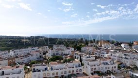 Town House for sale in Estepona