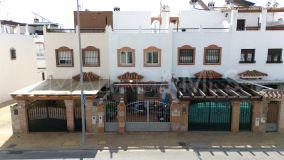 Town House for sale in Estepona