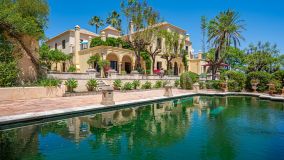 Unik Byggnad for sale in Arroyo de las Cañas, Estepona Öst