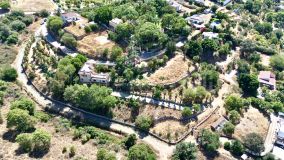 Finca for sale in Estepona