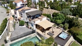 Villa en venta en Estepona