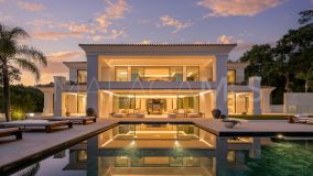 Villa for sale in La Quinta Golf, Benahavis