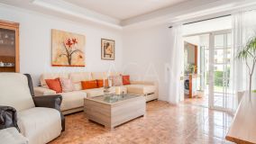 Erdgeschosswohnung zu verkaufen in Nueva Andalucia, Marbella