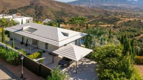Villa zu verkaufen in La Mairena, Marbella Ost