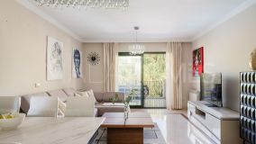 Lägenhet for sale in Hacienda El palmeral, Nueva Andalucia