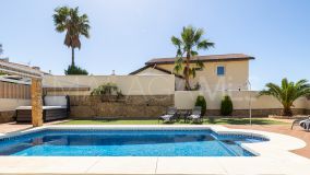 Villa for sale in Torreblanca, Fuengirola