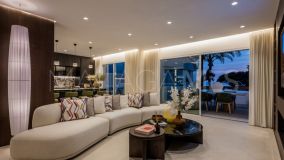 Apartamento en venta en Los Monteros, Marbella Este