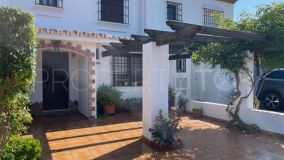 Villa en venta en La Duquesa, 398.000 €