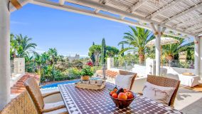 Hôtel for sale in Marbesa, Marbella Est