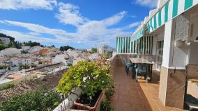 Penthouse for sale in La Campana, Nueva Andalucia