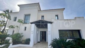Buy villa in Lomas de Magna Marbella with 5 bedrooms