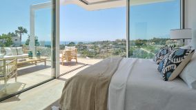 Fantastic independent villa with sea views in Marbella