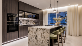 Apartment for sale in Los Monteros Palm Beach, Marbella East