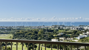 Penthouse for sale in Los Flamingos, Benahavis