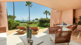 Erdgeschosswohnung zu verkaufen in Menara Beach, Estepona Ost