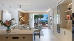 Lägenhet for sale in Bahía del Velerín, Estepona Öst