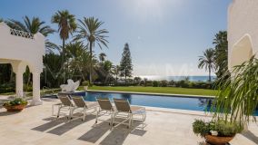 Villa for sale in Los Monteros Playa, Marbella Est