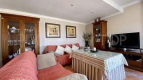 Buy villa with 4 bedrooms in Almuñecar