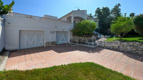 Villa for sale in Cerros del Aguila, Mijas Costa