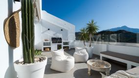 Penthouse for sale in La Quinta, Benahavis