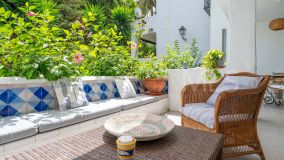 Erdgeschosswohnung zu verkaufen in Puente Romano II, Marbella Goldene Meile