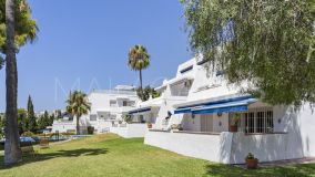 Lägenhet for sale in Nueva Andalucia, Marbella