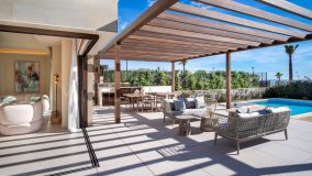 Villa for sale in New Golden Mile, Estepona Öst
