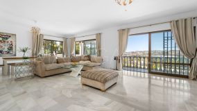 Villa for sale in Mijas