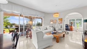 Villa for sale in Mijas