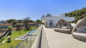 Villa en venta en Benalmadena