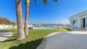 Villa zu verkaufen in Sierrezuela, Mijas Costa