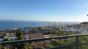 Villa for sale in Benalmadena