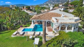 Villa zu verkaufen in Fuengirola