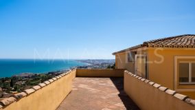 Villa for sale in Benalmadena