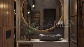 Villa for sale in Benalmadena