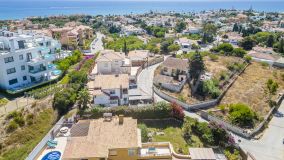 Villa for sale in El Faro, Estepona Stad