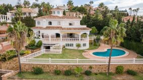 Villa for sale in Torrequebrada, Benalmadena